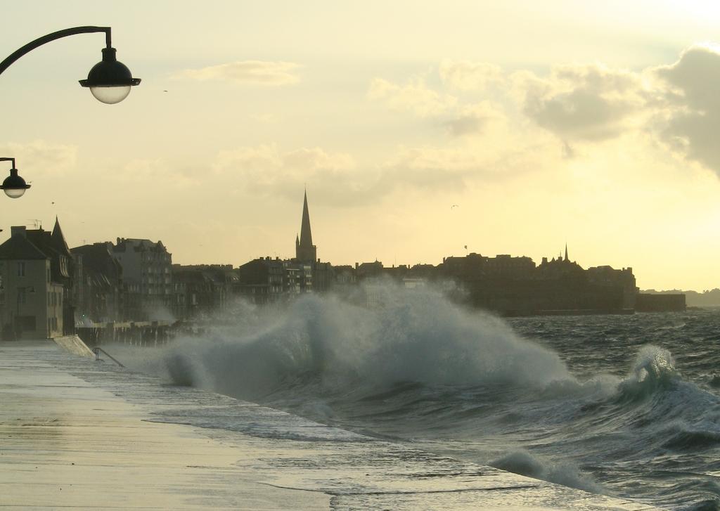 Hotel Le Jersey Saint-Malo Exterior photo